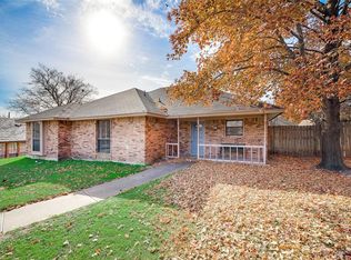 1815 Timberline Ct, Duncanville, TX 75137