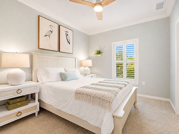 5th image of 6609 Carlinga Dr