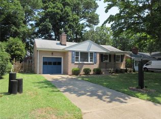 35 Fox Grove Dr, Hampton, VA 23664
