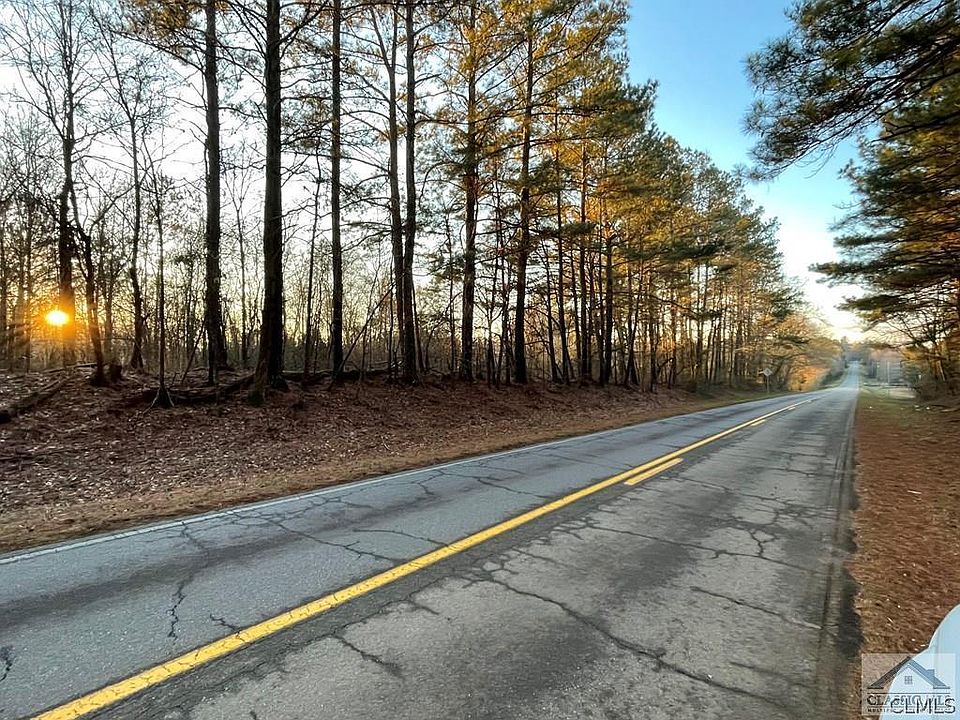 2nd image of 30 AC Paoli Road