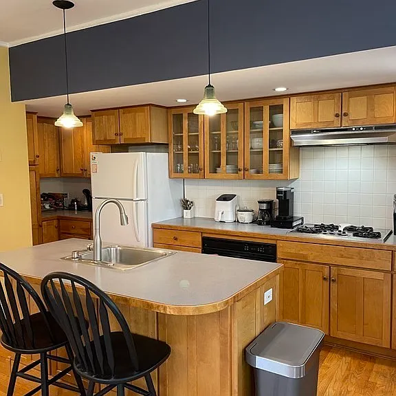 62 Cypress St #3 — Photo 2