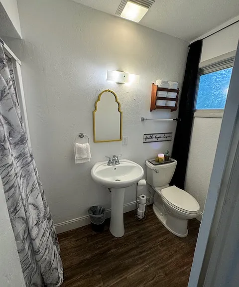 934 E Main St #1 — Photo 4