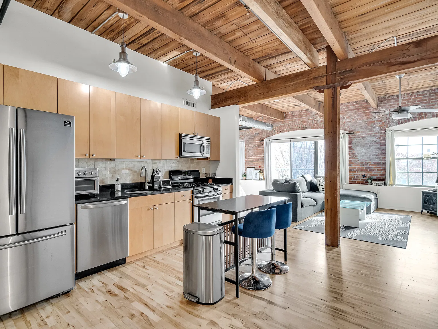 1 bed, 800 sqft, $2,495 — Photo 3