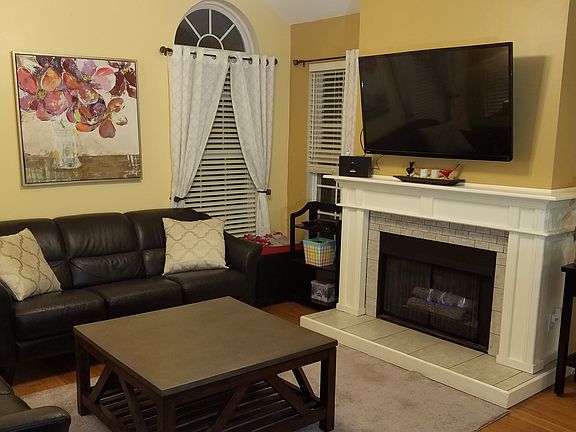 Custom fireplace mantel