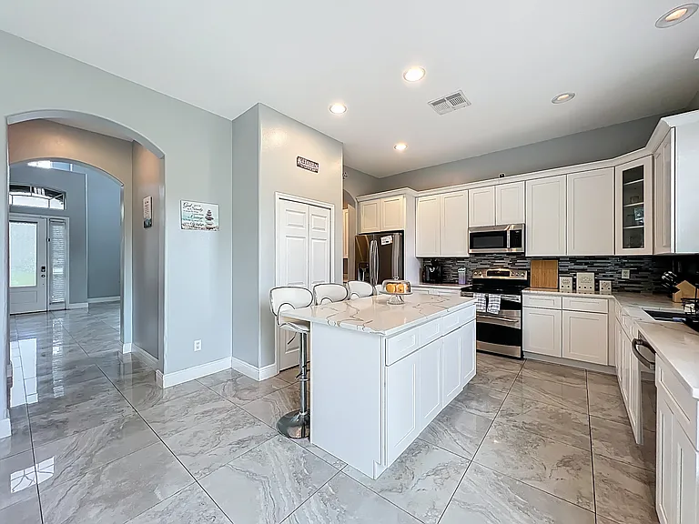 2238 Cedar Garden Dr — Photo 10