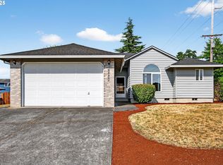 59227 Westshire Ln, Saint Helens, OR 97051