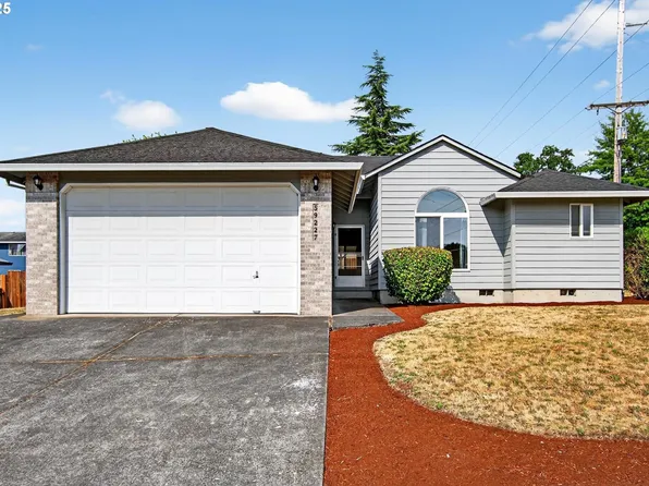 59227 Westshire Ln, Saint Helens, OR 97051