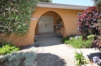2nd image of 1375 Dolphin Dr