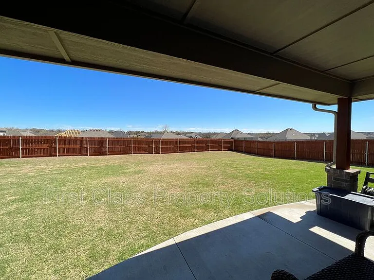 3116 Drake Crest Dr — Photo 41