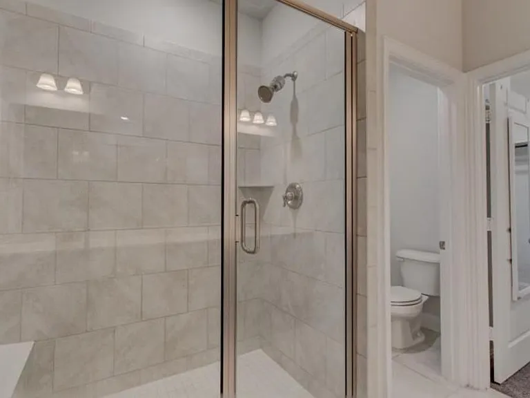 1564 Windermere Way — Photo 16