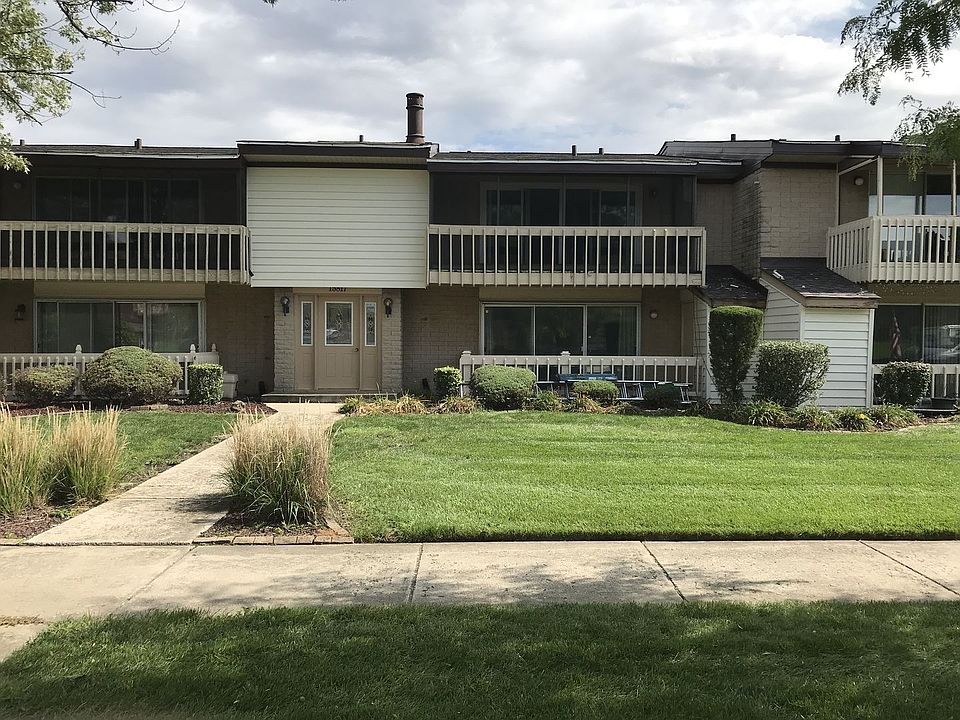 1st image of 15817 Orlan Brook Dr Unit 32