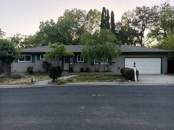 130 Wescott Ct, Auburn, CA 95603