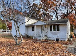 255 Jayne Blvd, Port Jefferson Station, NY 11776