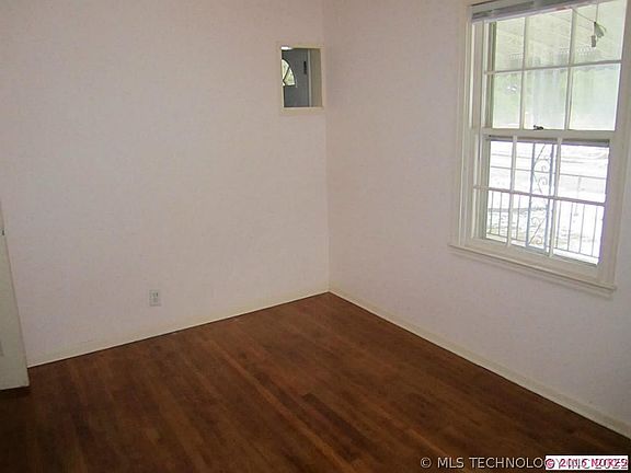 3rd image of 454 S 70th East Ave