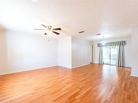 5th image of 10744 SW 62nd Ter