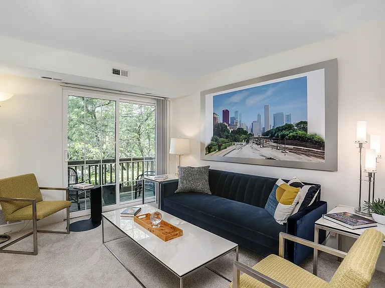 Saddle Creek Apartments — Photo 8