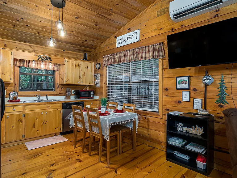 159 Pack Creek Rd — Photo 2