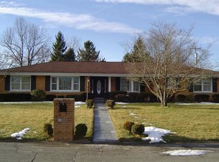 724 Haverhill Dr, Lexington, KY 40503