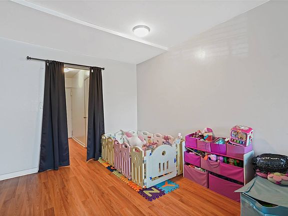 5th image of 84-29 153rd Ave Floor 3K-2