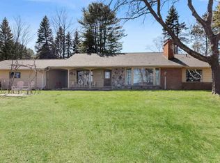 18062 Mission Rd, Traverse City, MI 49686