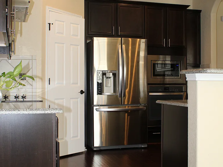 1322 Oriole Ct — Photo 10