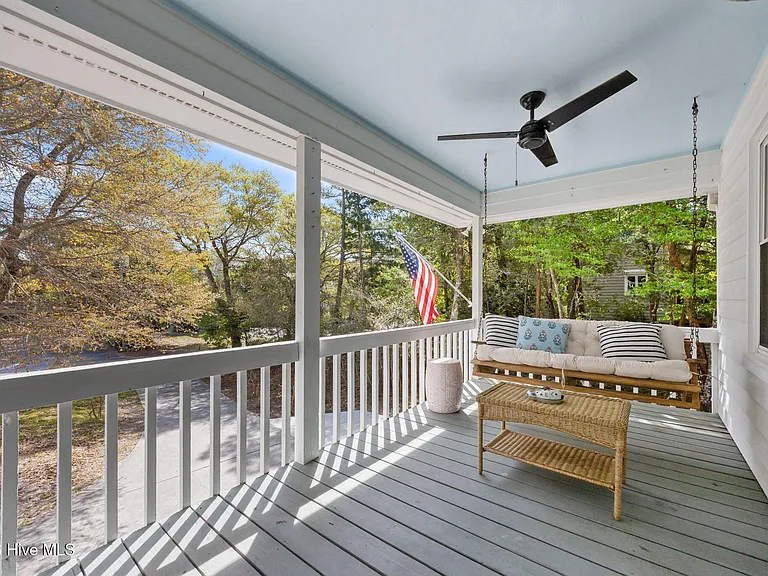 111 Ocean Oaks Dr — Photo 6