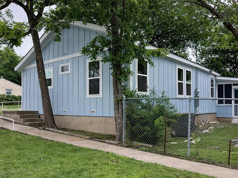 502 Duncan Ave — Photo 17