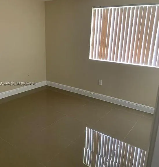 6175 NW 186th St #305 — Photo 7