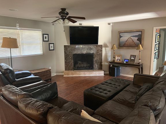 4th image of 212 Balfer Dr