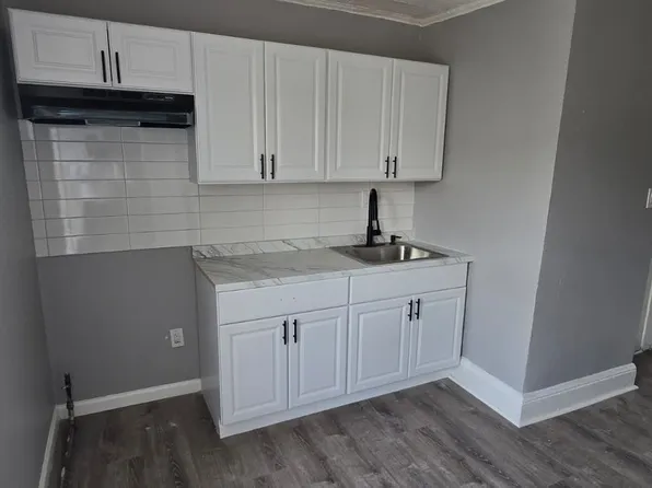 73 4th St APT 2, Passaic, NJ 07055