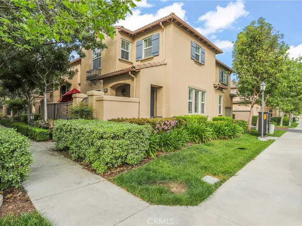 18 New Season, Irvine, CA 92602