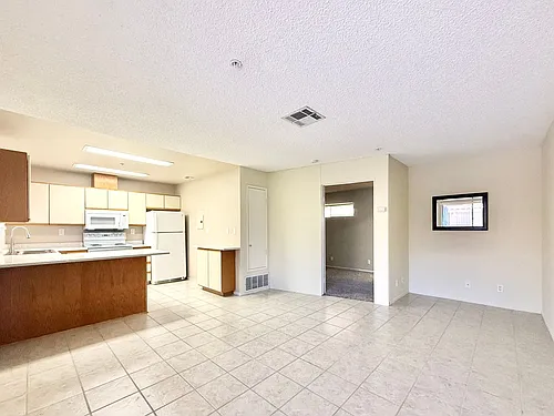44620 San Rafael Ave #1 Photo 1