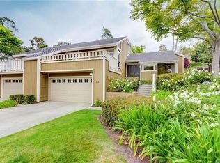 30 Rainbow Fls #17, Irvine, CA 92603