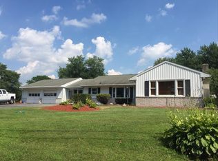 955 Bowers Bridge Rd, Manchester, PA 17345