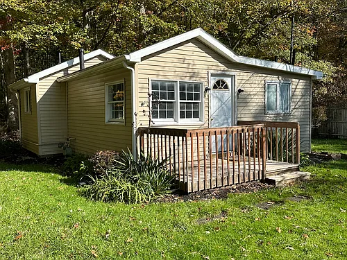 17674 1/2 Lakewood Ave Photo 1