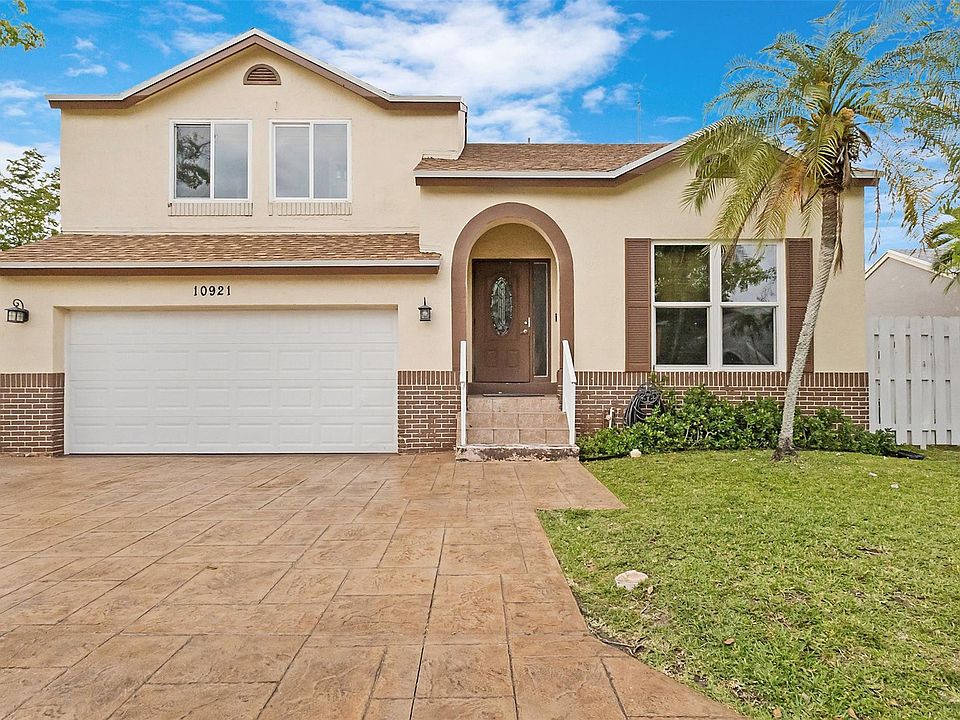 1st image of 10921 SW 11th Court