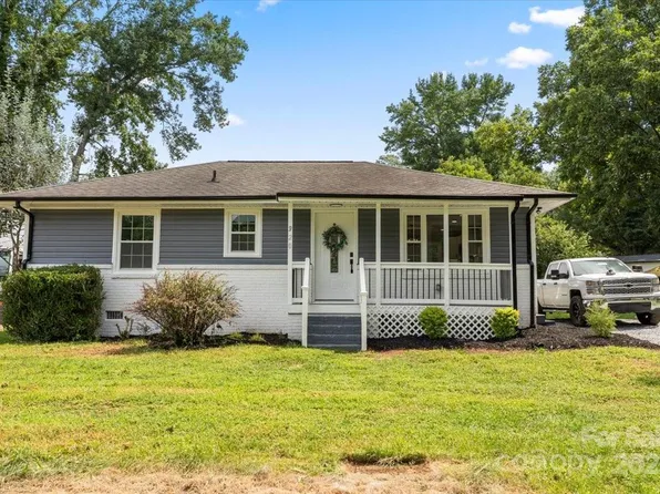 2209 Hodgin St, Gastonia, NC 28056