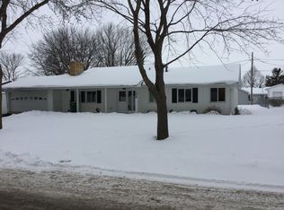 1009 Skylark Ln, Albert Lea, MN 56007