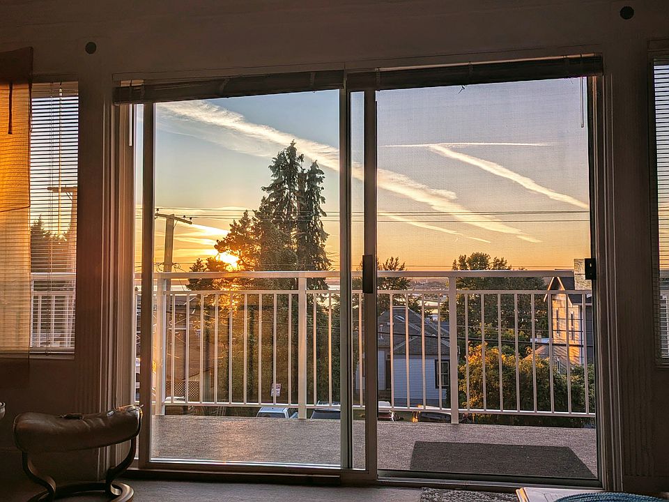 Amazing sunset views overlooking Bellingham Bay