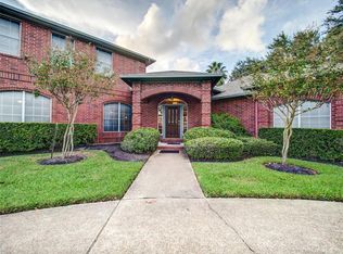 12122 Carrswold Dr, Houston, TX 77071