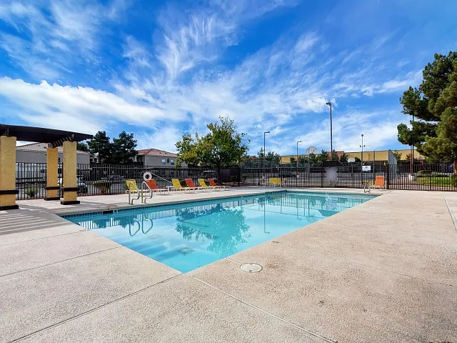 Ridge Falls, Apartments For Rent