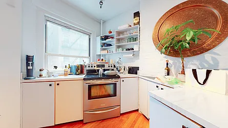 Rented by Bond New York