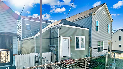 502 E Ormsby Ave #2 Photo 1