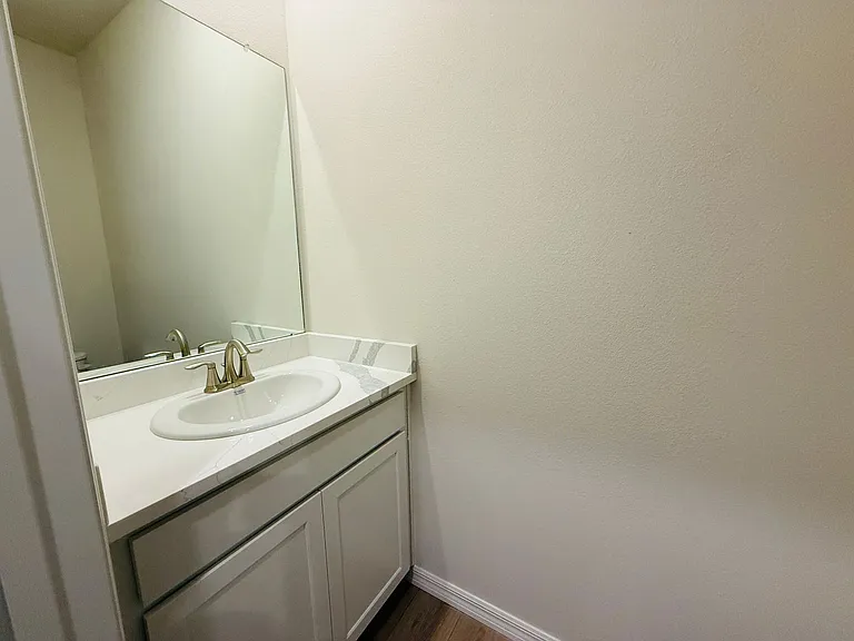 11937 Kingsley Trl — Photo 34