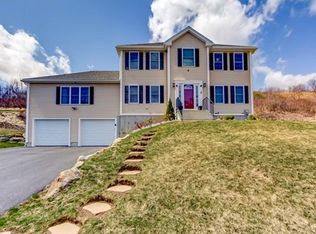 7 Grizzly Dr, Rutland, MA 01543
