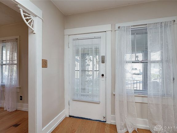 5th image of 2316 Fauver Ave