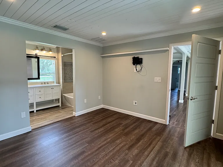 10430 Lithia Pinecrest Rd — Photo 28