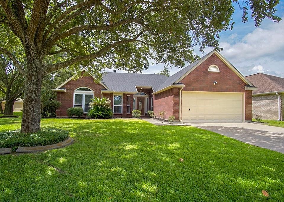1st image of 3438 N Peach Hollow Cir