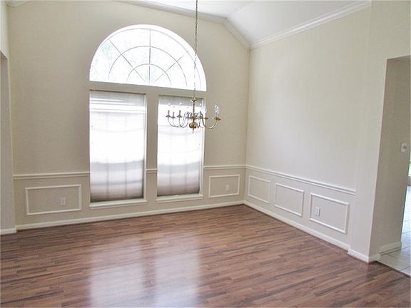 4th image of 3622 Aldridge Dr