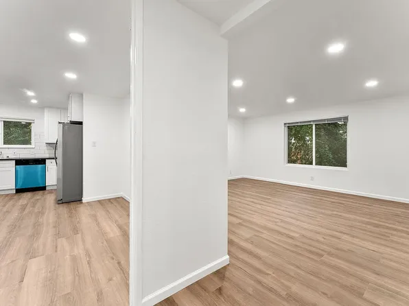 17 Devonshire Blvd #1, San Carlos, CA 94070
